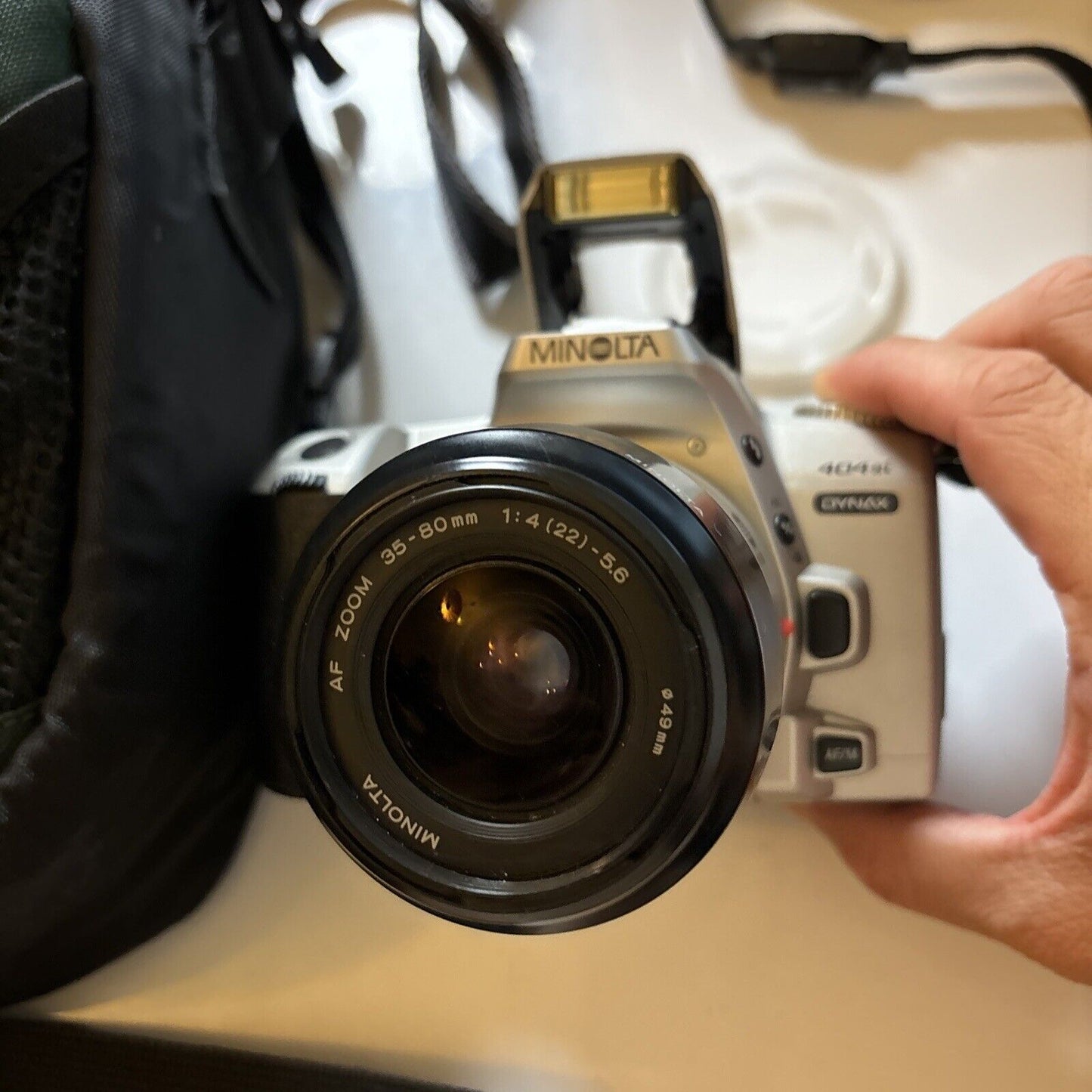 Minolta Dynax 404si SLR Film Camera With AF Zoom 35-80mm Lens And Lowepro Bag