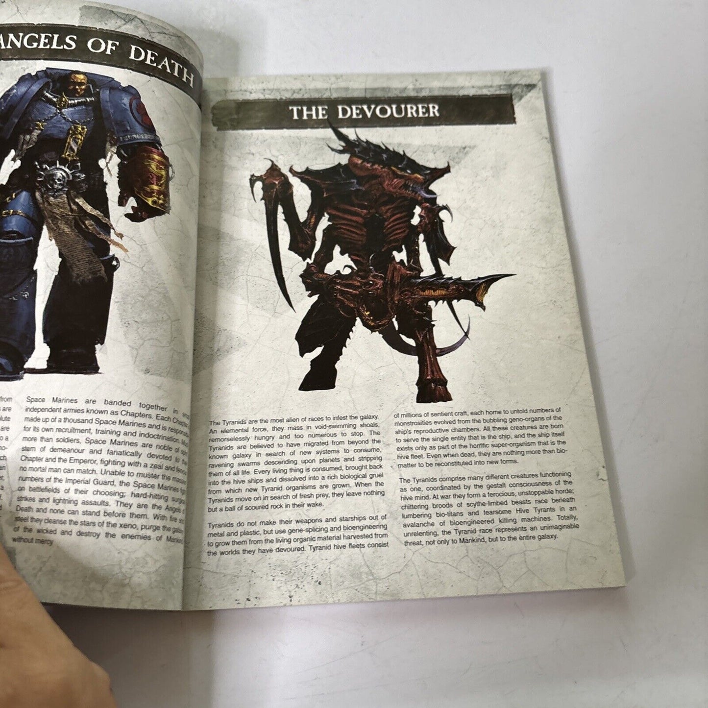 Warhammer 40,000 Rules Book Games Workshop 2004 4th Edition