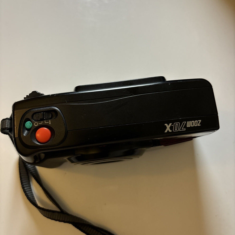 Pentax Zoom 70-X Auto Focus 35mm Film Camera – Retro Unit