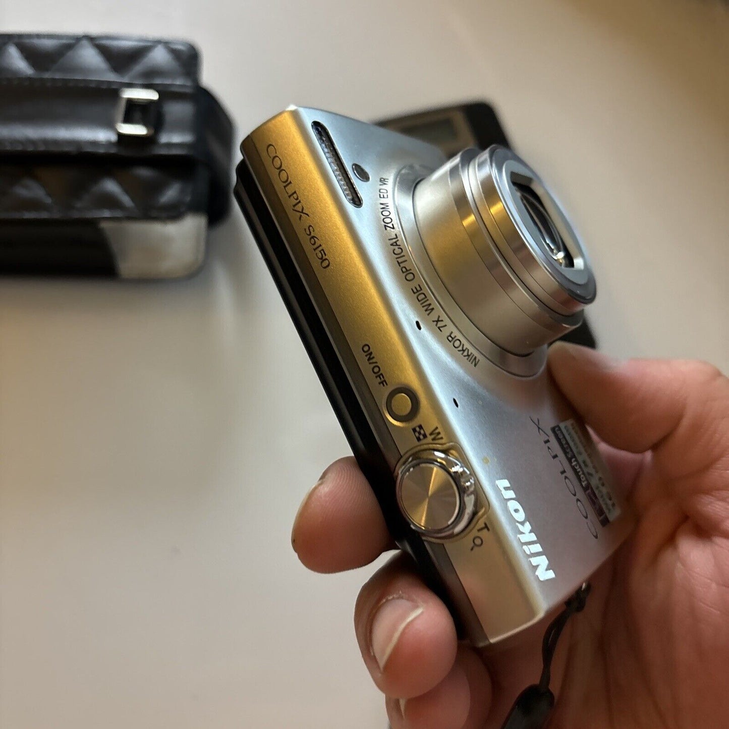 Nikon Coolpix S6150 Digital Camera Touch Screen 16MP