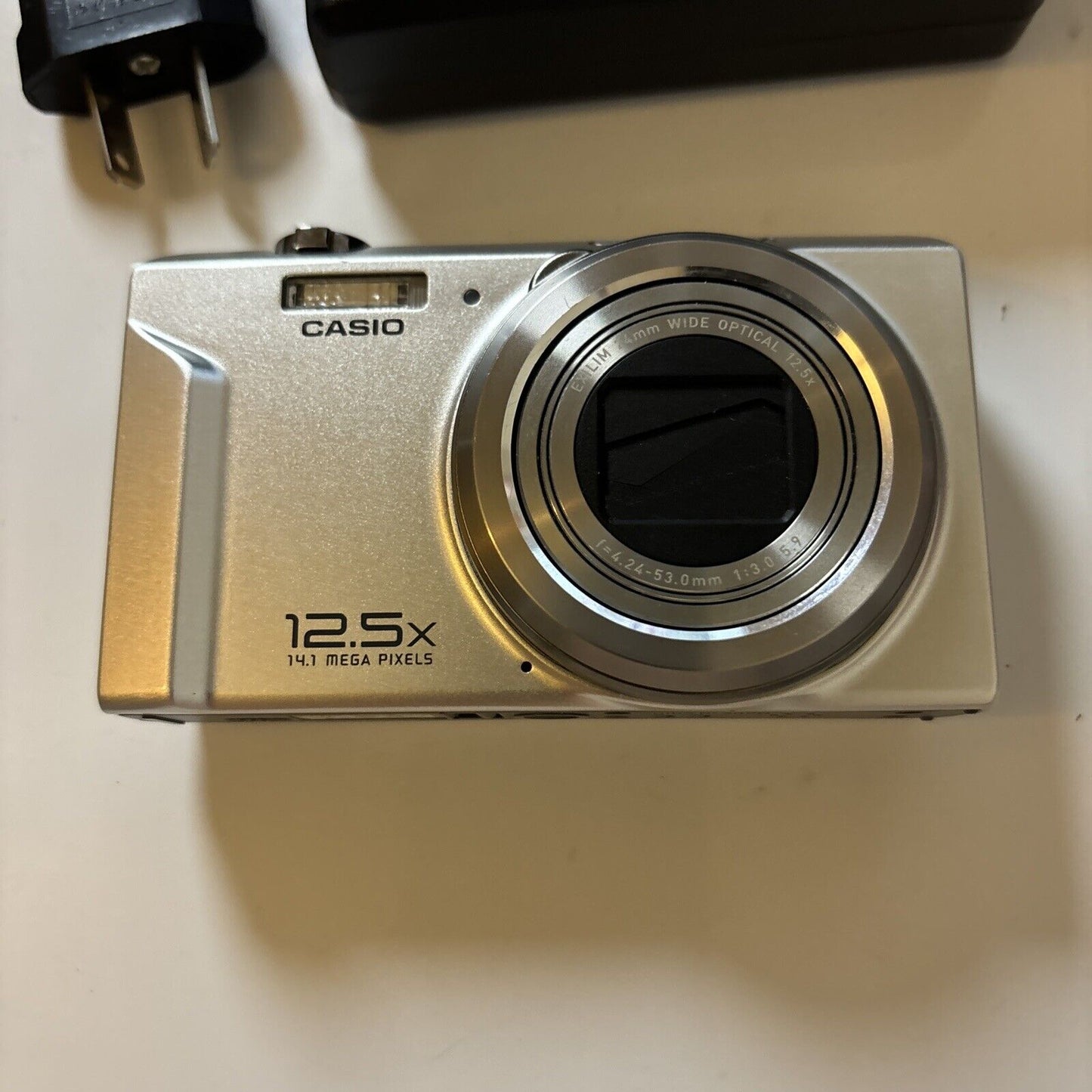 Casio Exilim EX-ZS100 Digital Camera 14.1MP CCD Sensor