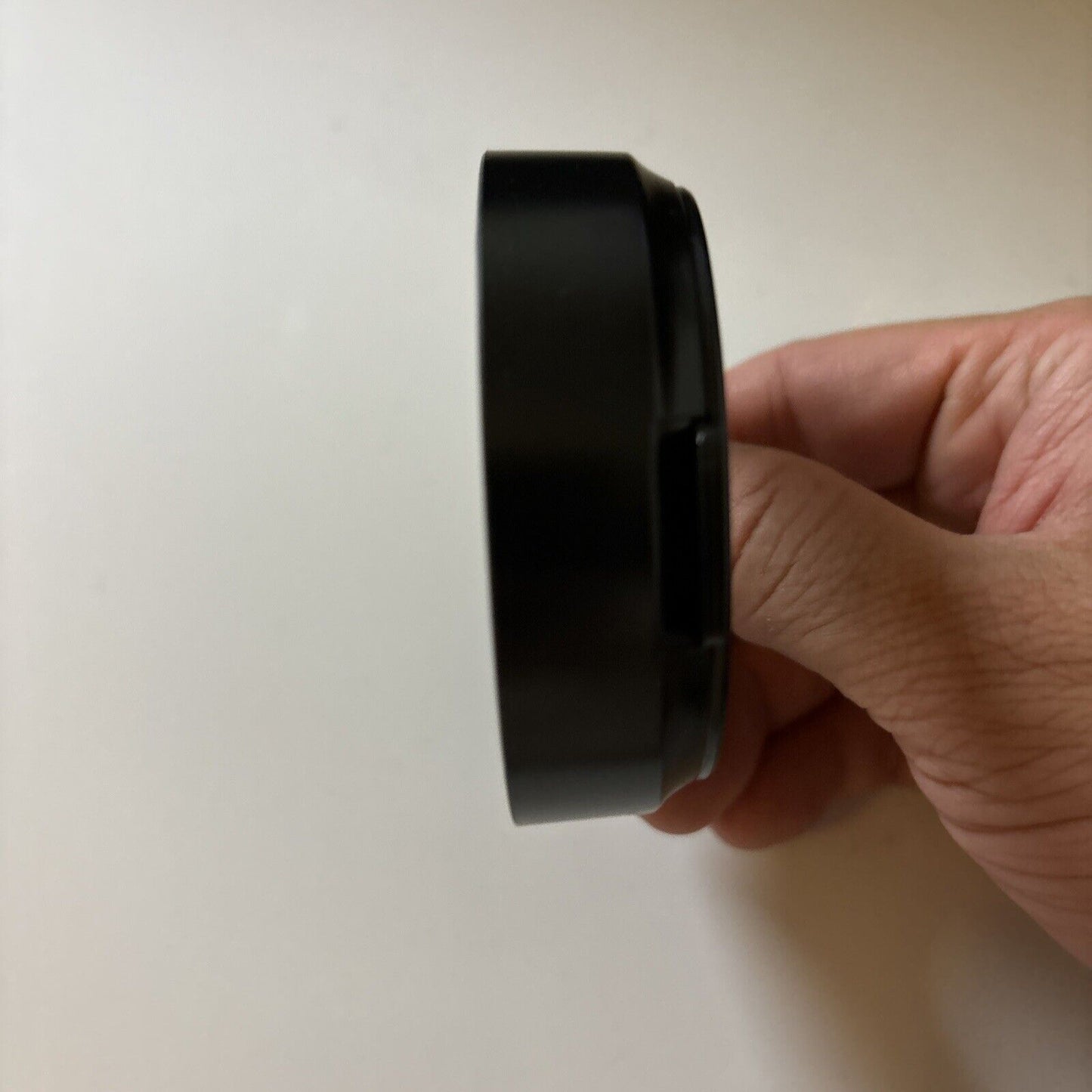 Genuine Minolta A 35-105 / 3.5-4.5 Lens Hood Made In Japan