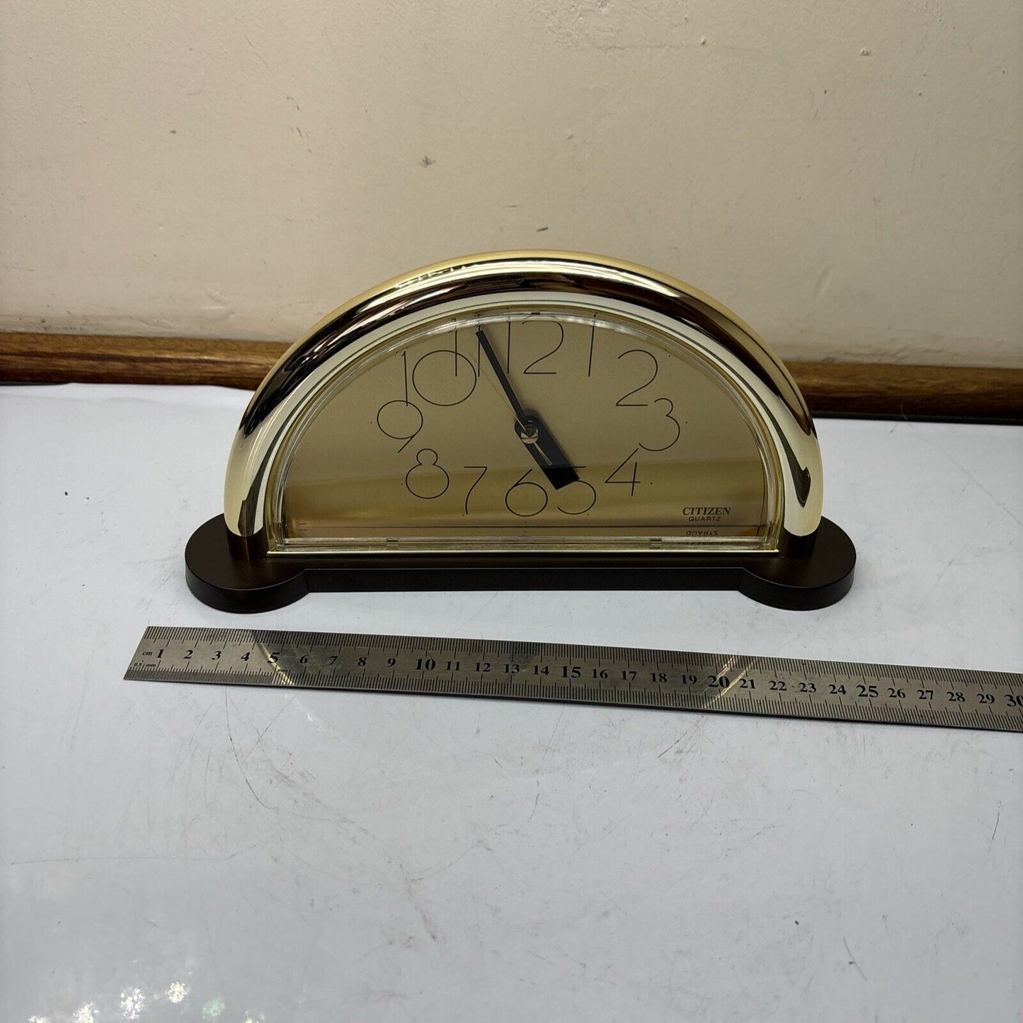 Citizen Quartz Table Clock 4RG877 Y24Z7L Made In Japan