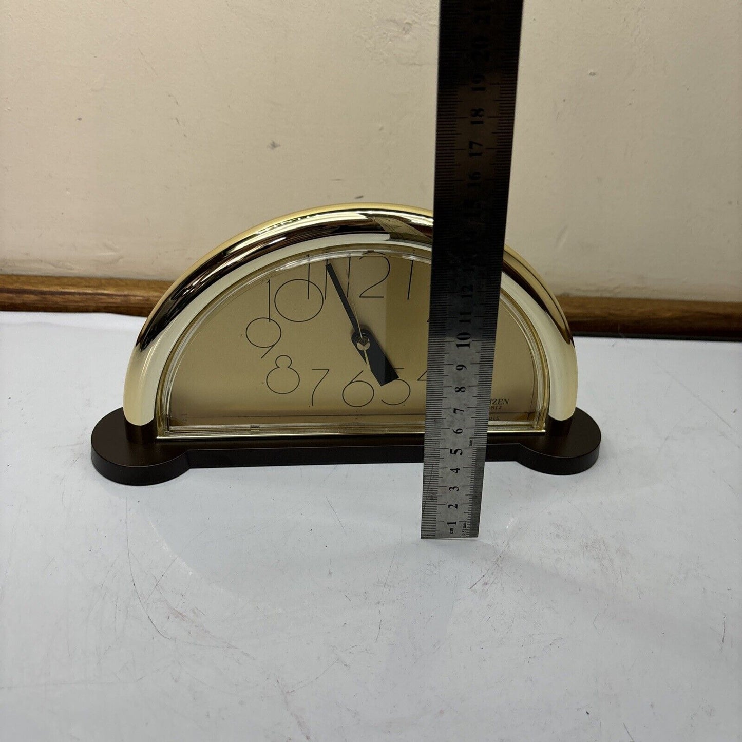 Citizen Quartz Table Clock 4RG877 Y24Z7L Made In Japan