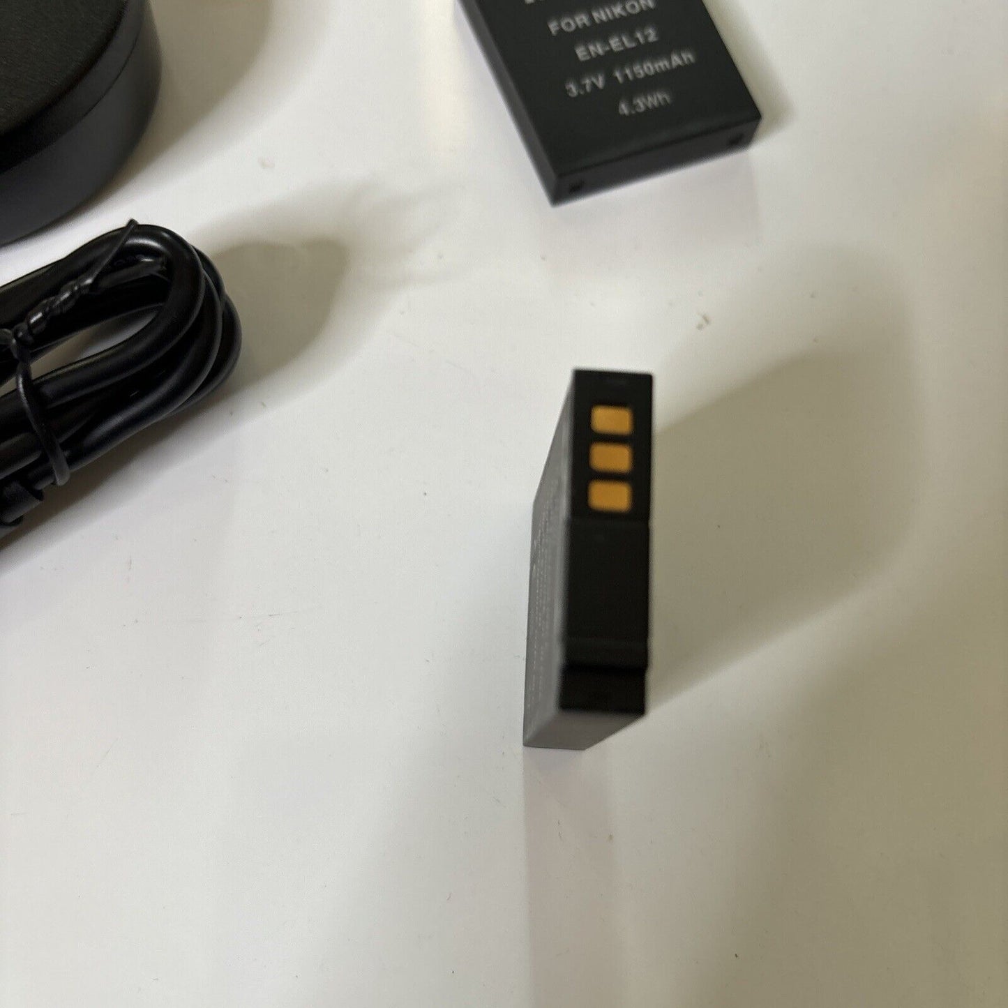 Camera Dual Charger & 2 Battery For Nikon EN-EL12 Coolpix S8200 S8100 S8000 S620