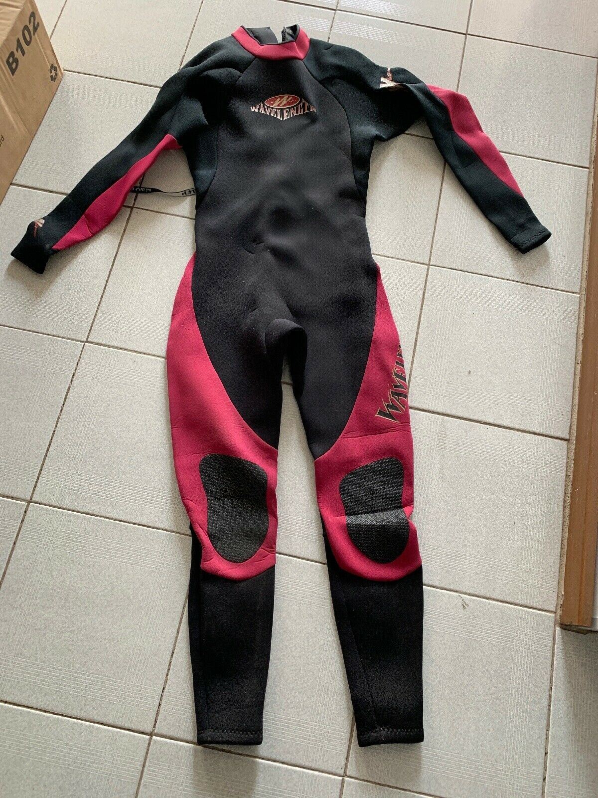 Wavelength Wetsuit CO P/L Small-Medium Fullbody Full Length Legs Arms Neoprene