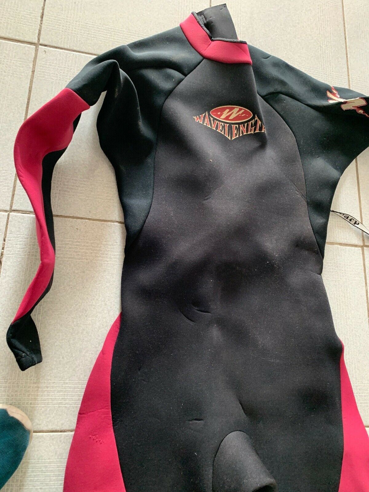 Wavelength Wetsuit CO P/L Small-Medium Fullbody Full Length Legs Arms Neoprene