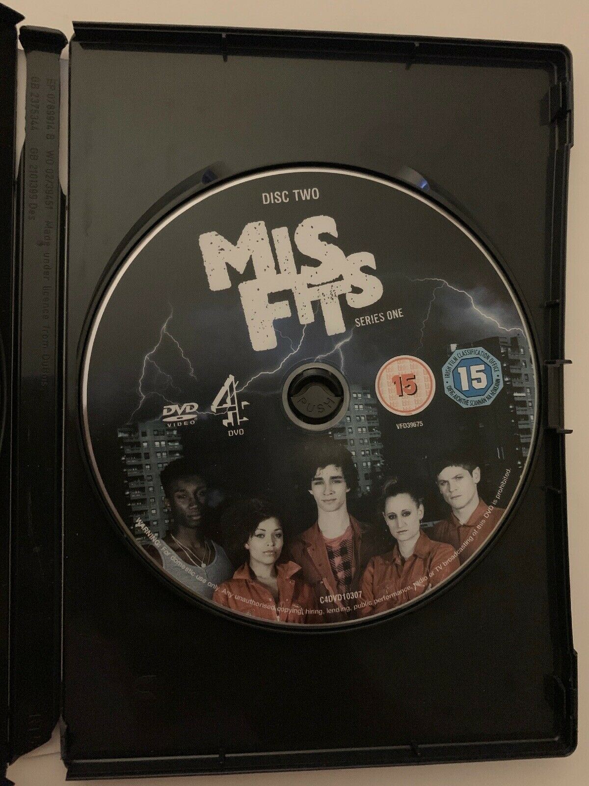 MISFITS ~ Season 1 ~ British Comedy Series UK DVD Iwan Rheon Lauren Socha