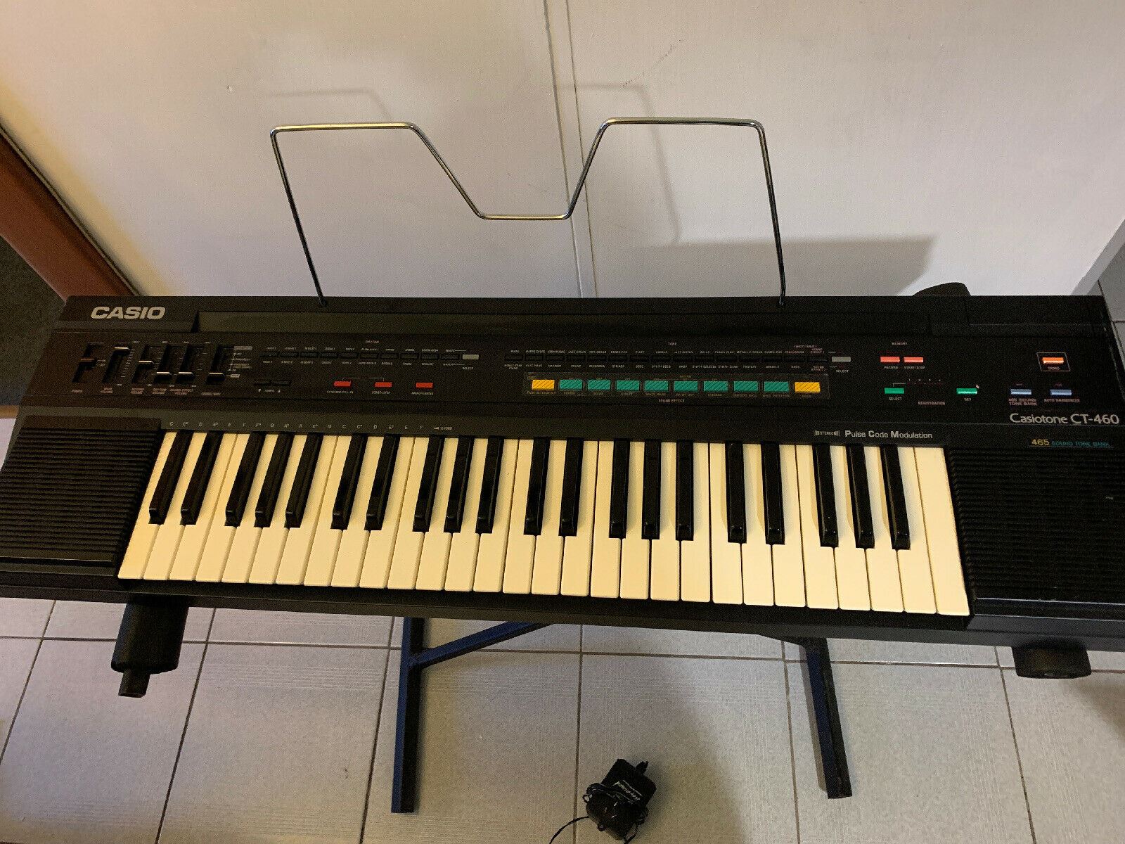 Casio Casiotone CT 460 Electronic Keyboard with Stand AC Adaptor