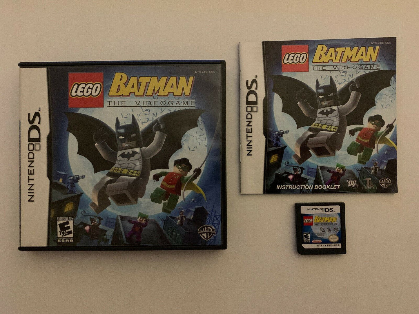 LEGO Batman: The Videogame (Nintendo DS, 2008) with Manual