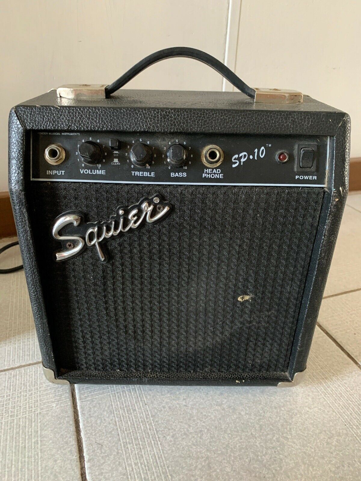 Squire SP-10 Guitar Amp