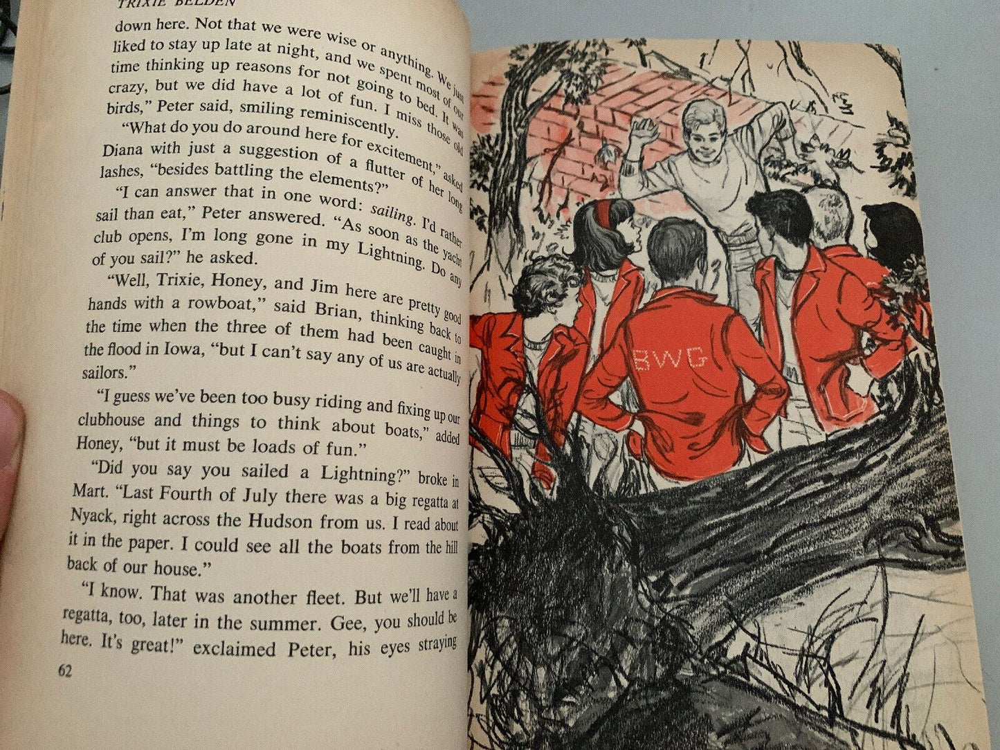 Trixie Belden And The Mystery On Cobbetts Island (1966 Edition) Vintage Book