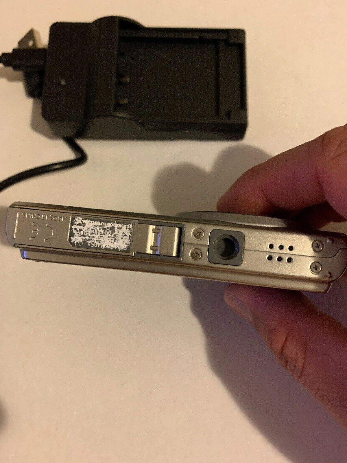 Casio Exilim EX-ZS10 Digital Camera 14.1 MP *Faulty Lens Retracting*