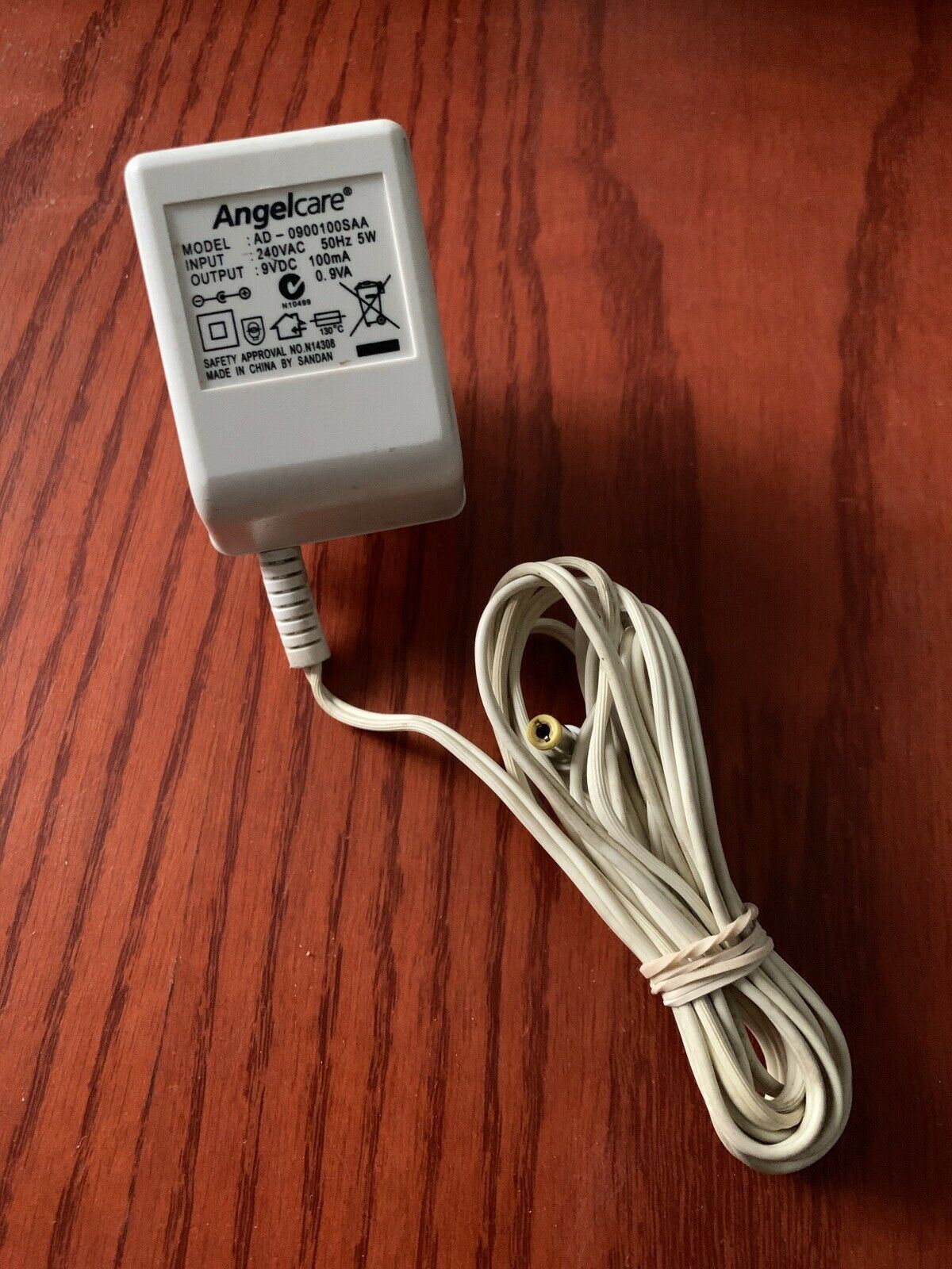 Genuine Angelcare AD-0900100SAA AC Adapter 9V 100mA for Movement & Sound Monitor