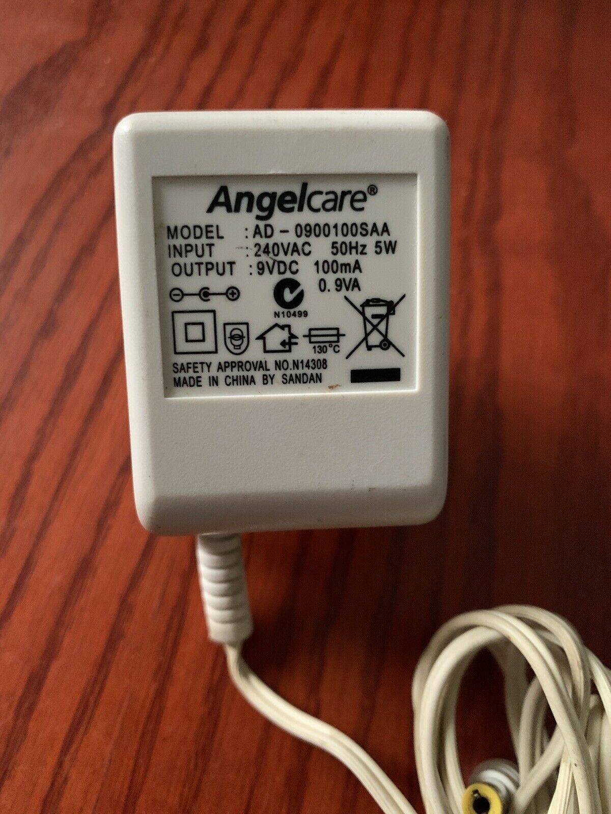 Genuine Angelcare AD-0900100SAA AC Adapter 9V 100mA for Movement & Sound Monitor