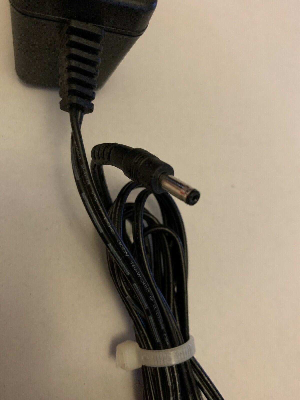 GENUINE D-Link AMS3-1202500FS2 Power Supply AC Adapter 12v 2.5a