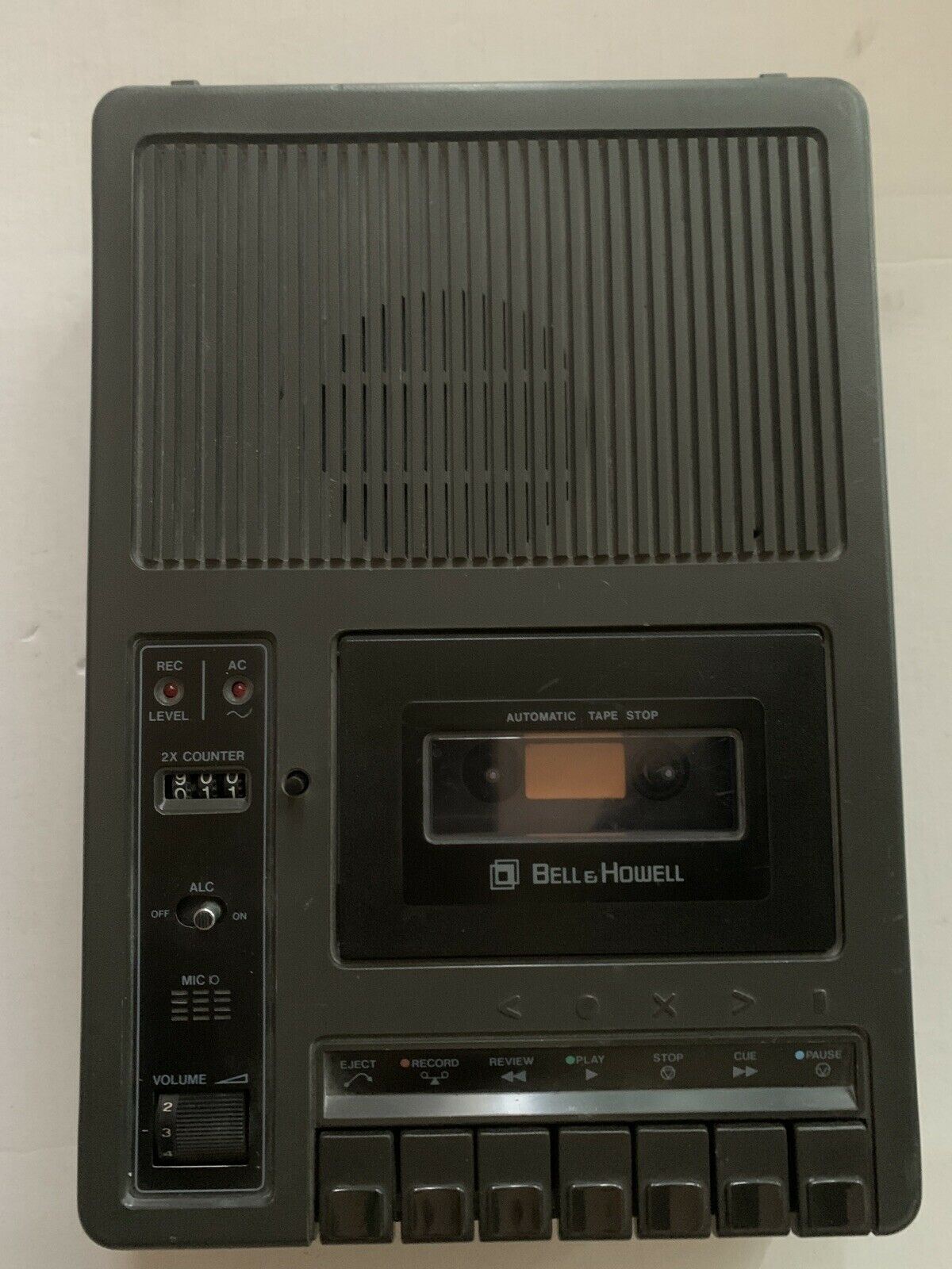 Bell & Howell Tape Player Recorder 3179XA *Requires Tape Head Clean/Replacement*