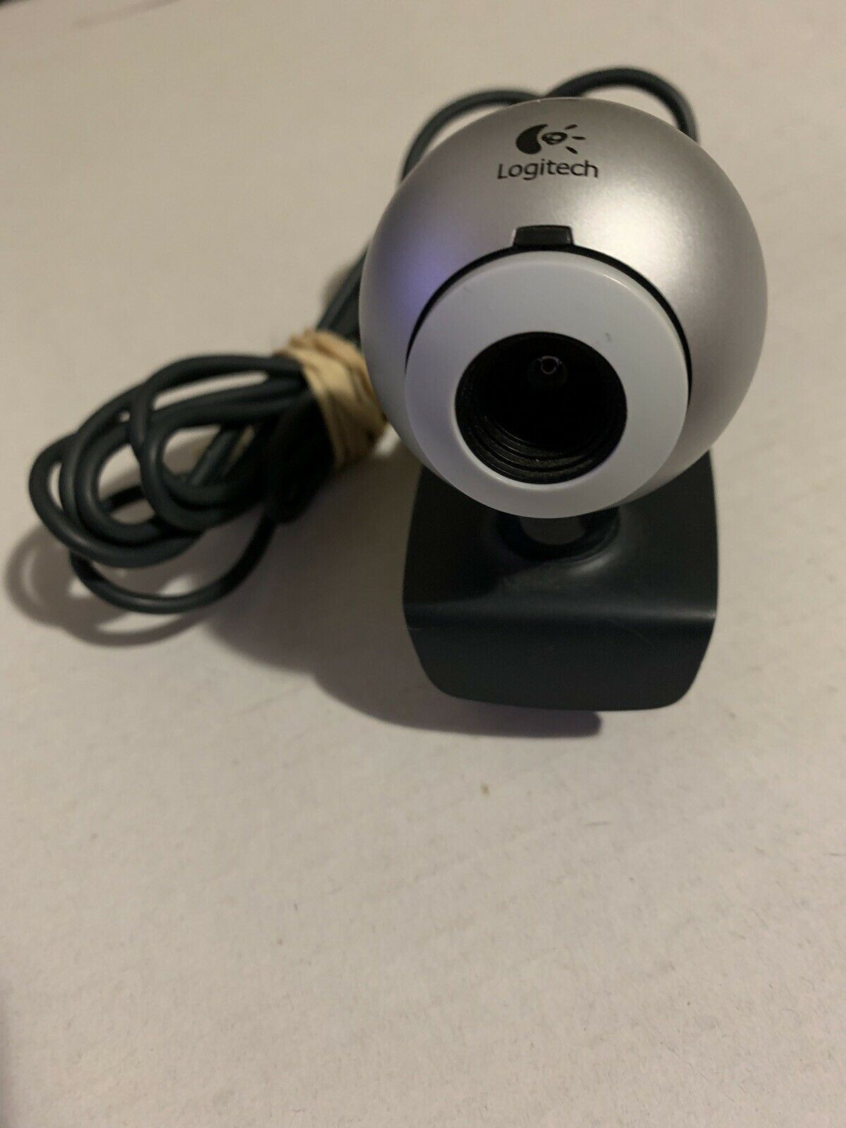 Logitech Webcam V-U0011 Tested And Working 1.3 MP Built In Microphone
