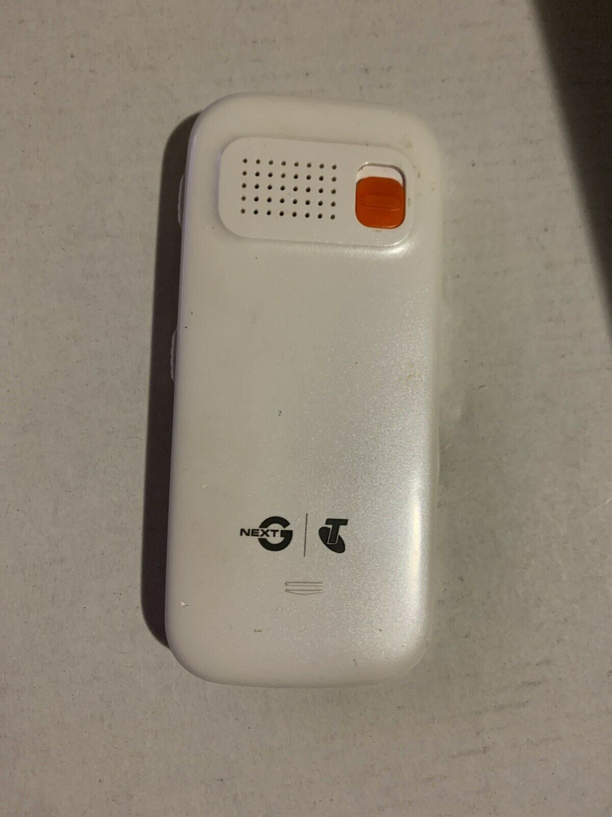 Telstra EasyCall 3 ZTE T303 Next G - Bluetick with Big Buttons Mobile ...