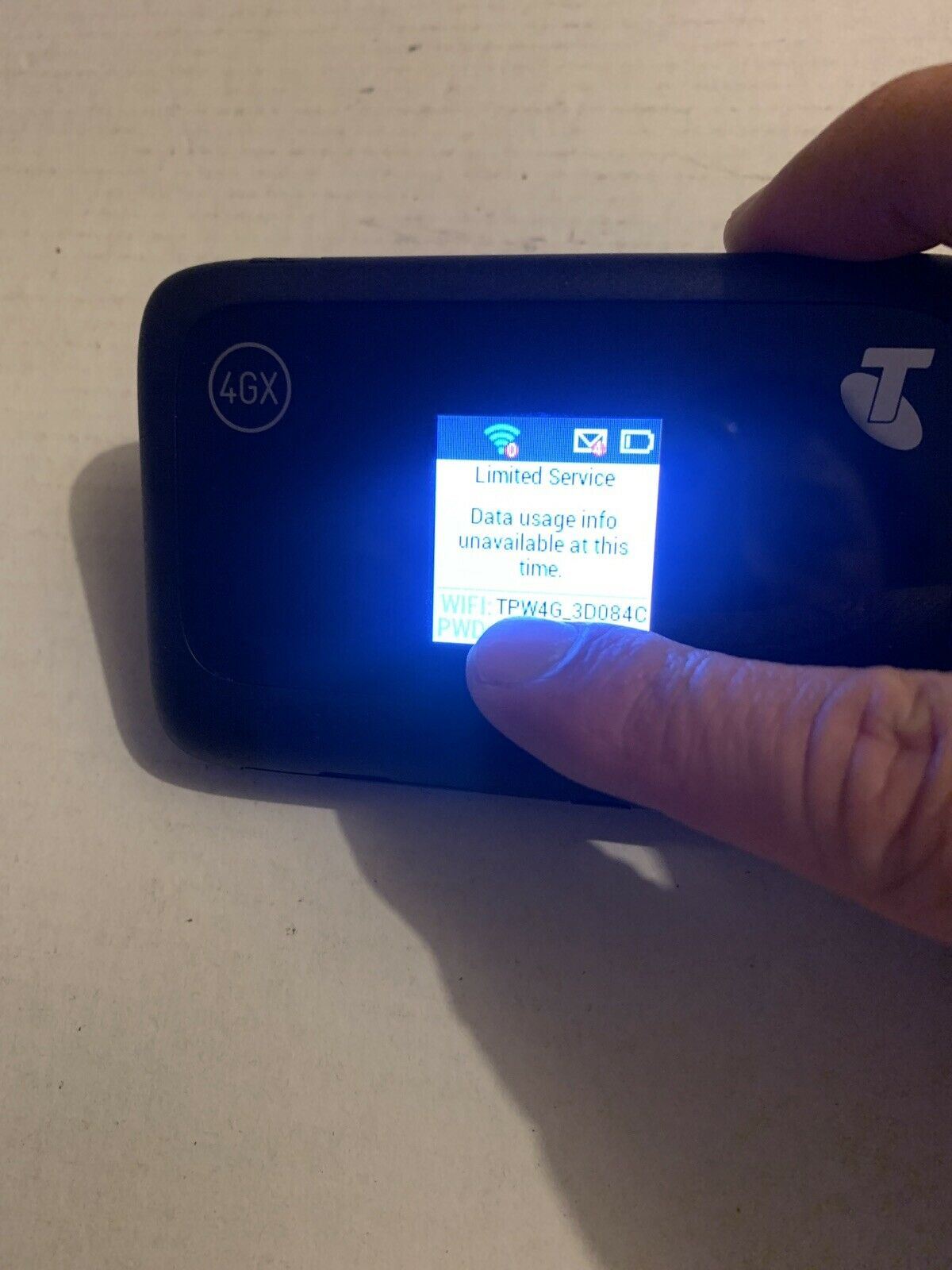 Telstra 4GX Pocket Wifi ZTE MF910Y 150Mbps 4G Mobile Hotspot *Telstra Locked*