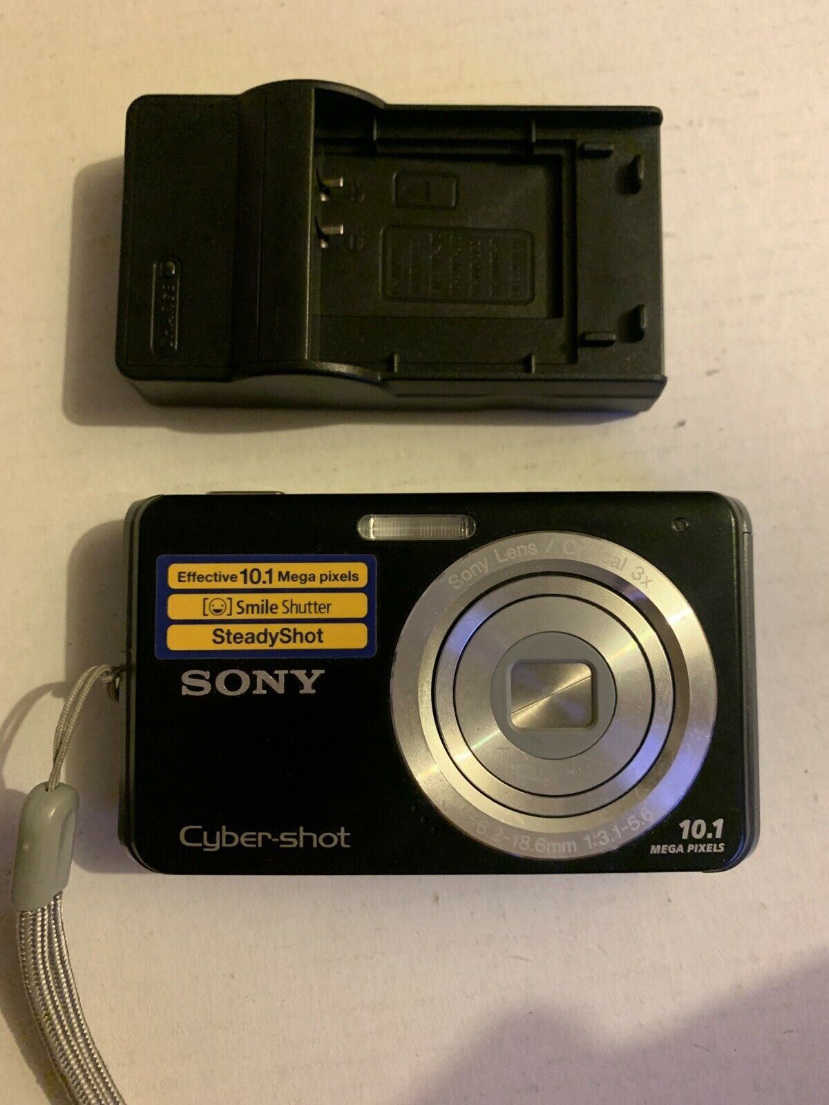 Sony Cyber-Shot DSC-W180 Digital Camera 10.1 MP With Charger
