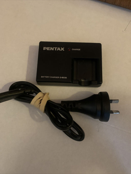 Genuine Pentax D-BC63  Battery Charger