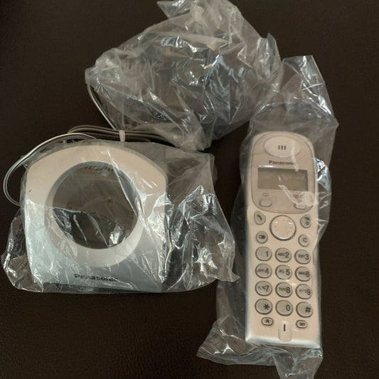*New* Panasonic KX-TG1813 Handset With Charger Base - DOESN'T INCLUDE BASE UNIT