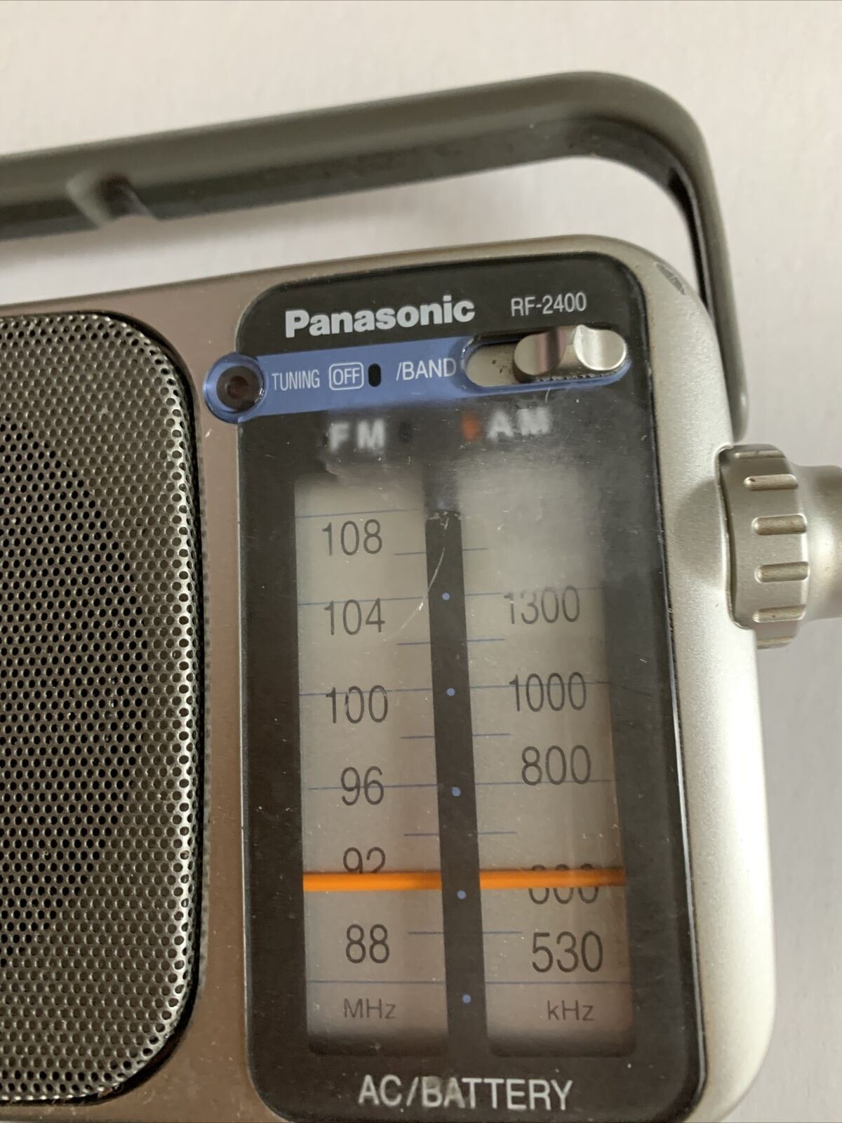 Panasonic RF-2400 AM/FM Portable Radio