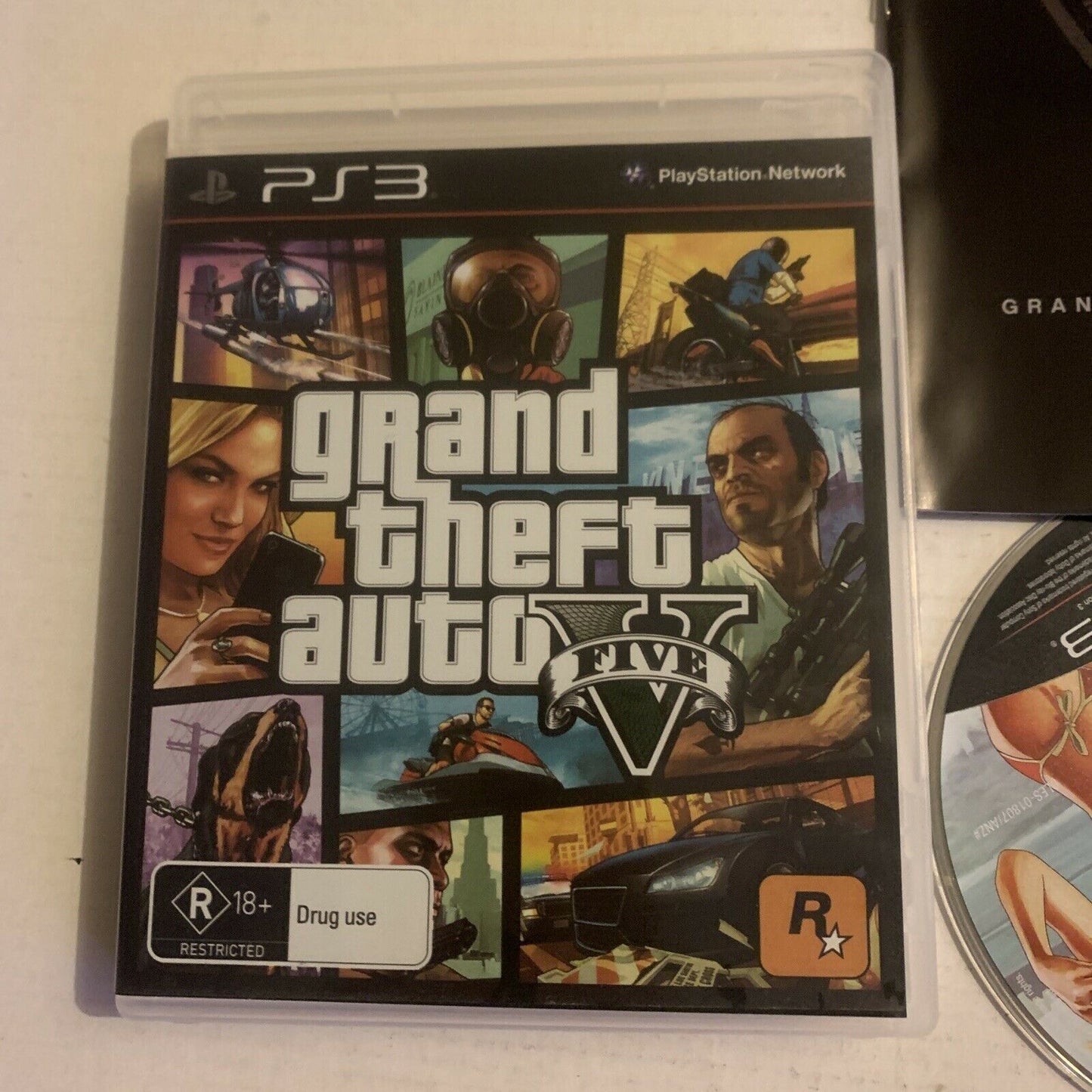 Grand Theft Auto Five GTA V 5 (PS3) w/ manual & Map