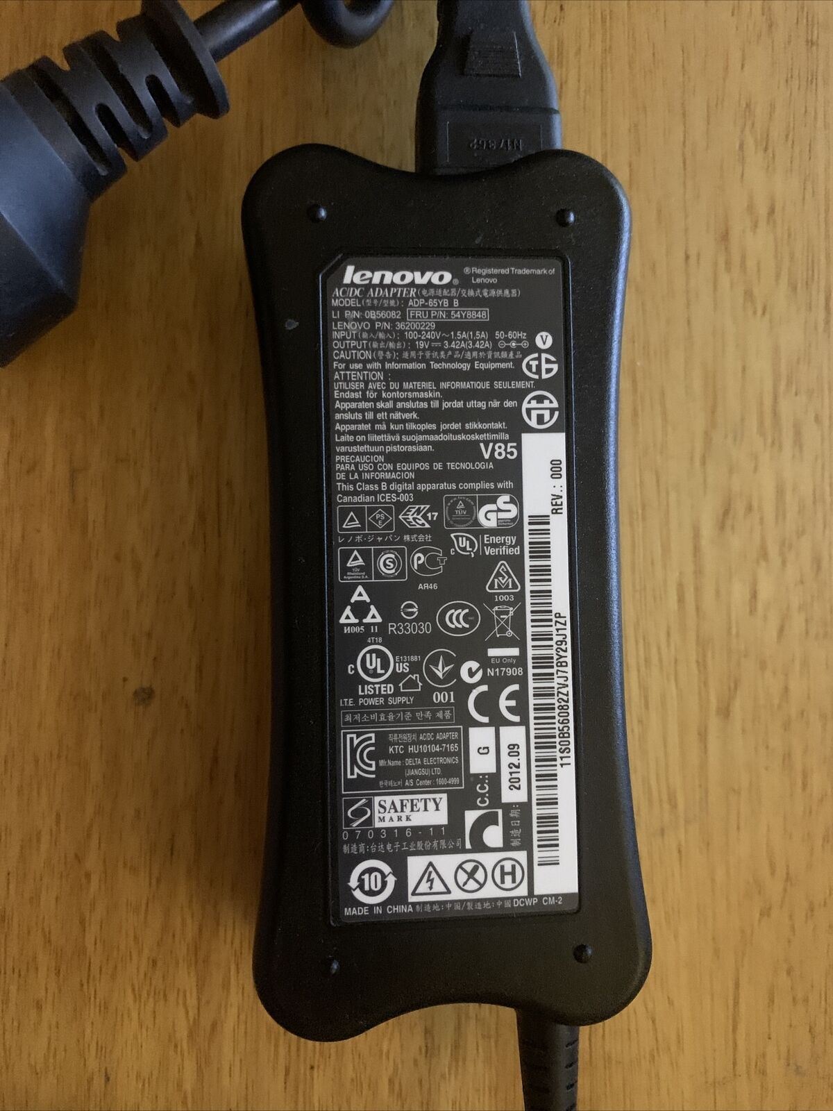 Genuine Lenovo ADP-65YB AC Adapter 19v 3.42a