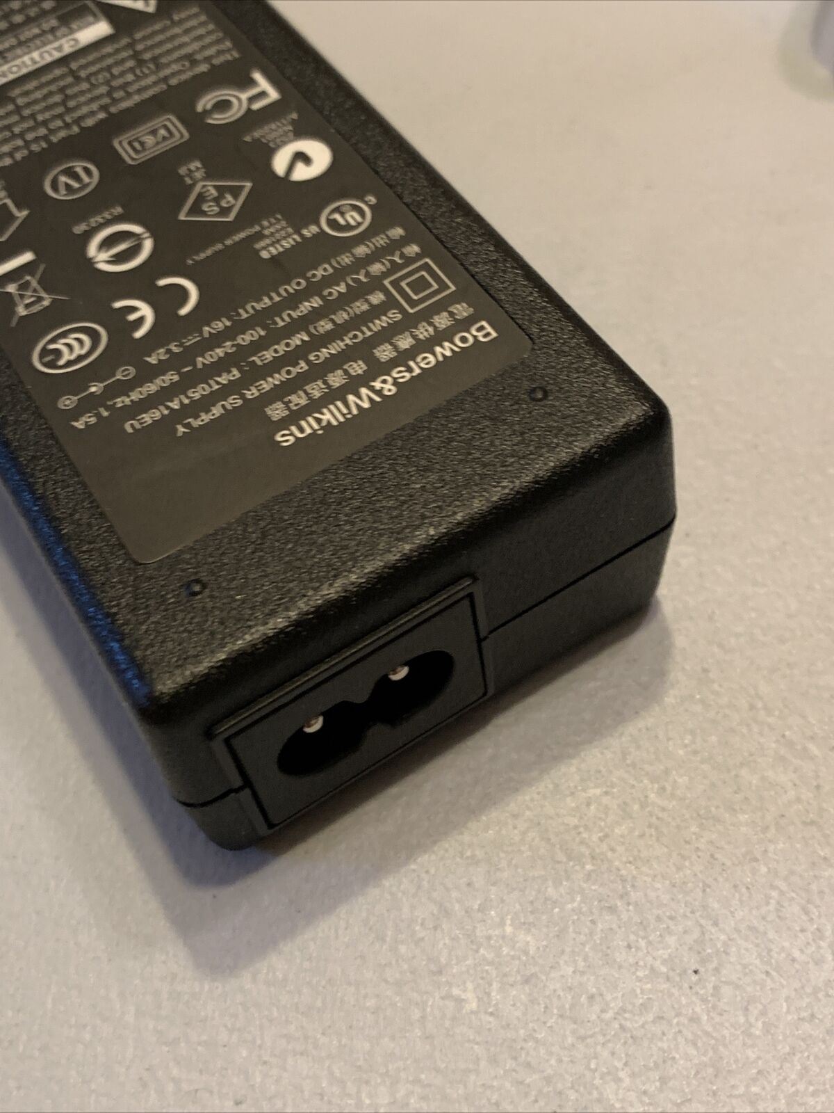 Bowers & Wilkins PAT051A16EU 16v 3.2a Power Supply