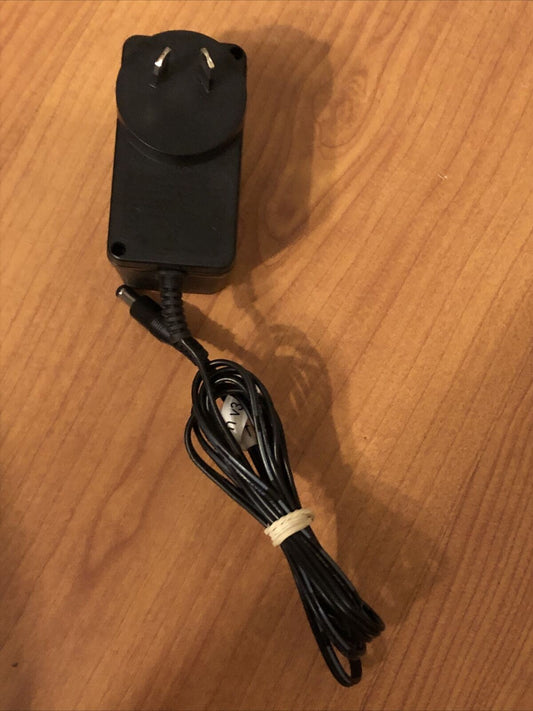 Acbel WAA013 AC Adapter Technicolor 12V 2A Power supply