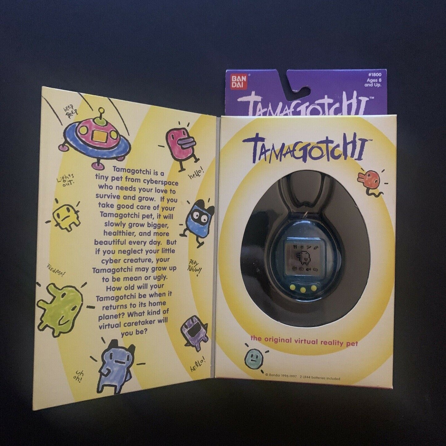 BANDAI The Original Virtual Pet Tamagotchi 1996-1997 **RARE!!** Vintage Design