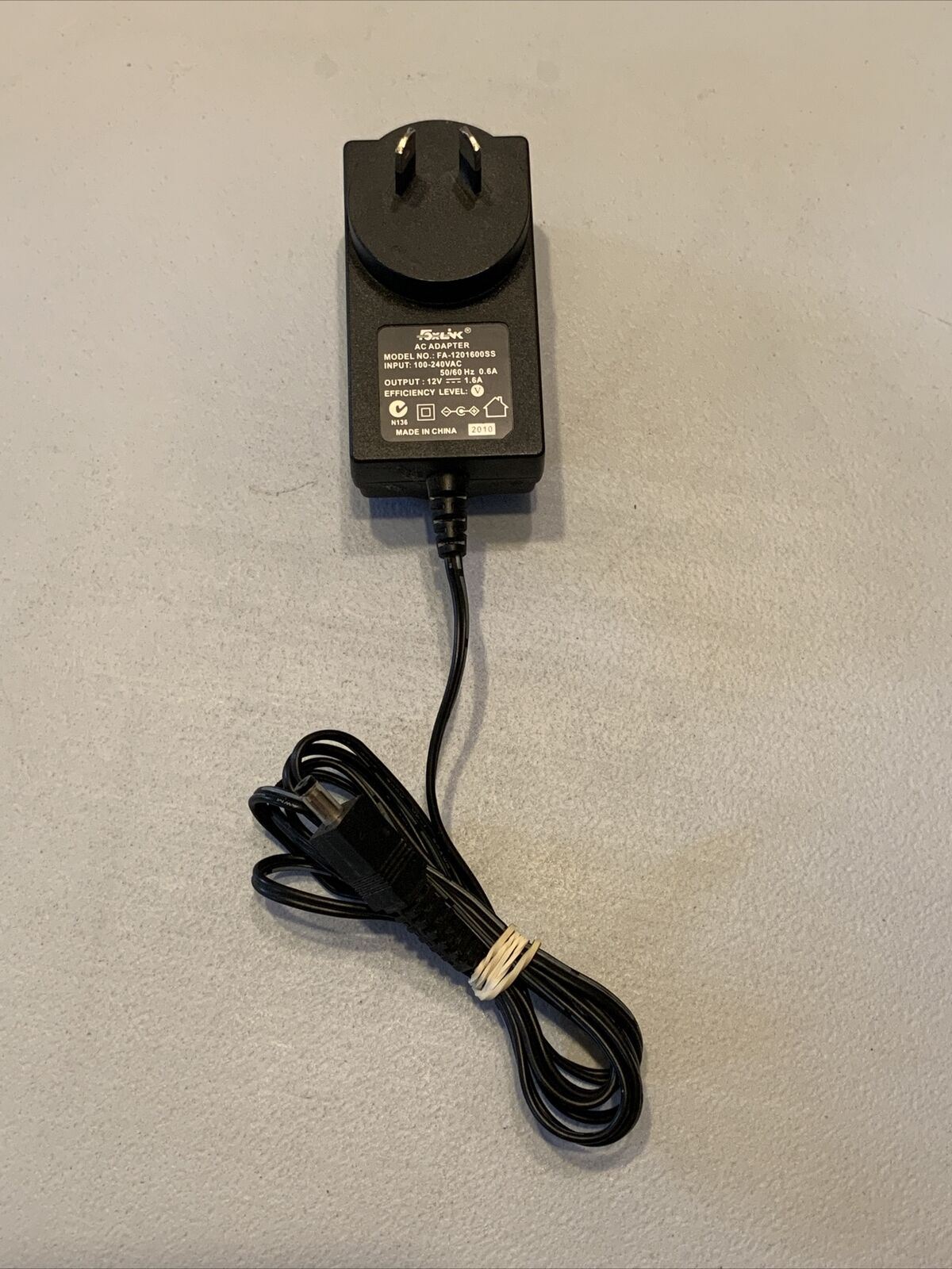 FOXLINK AC/DC Power Adapter MODEL: FA-1201600SS Output- 12volt @ 1.6Amp