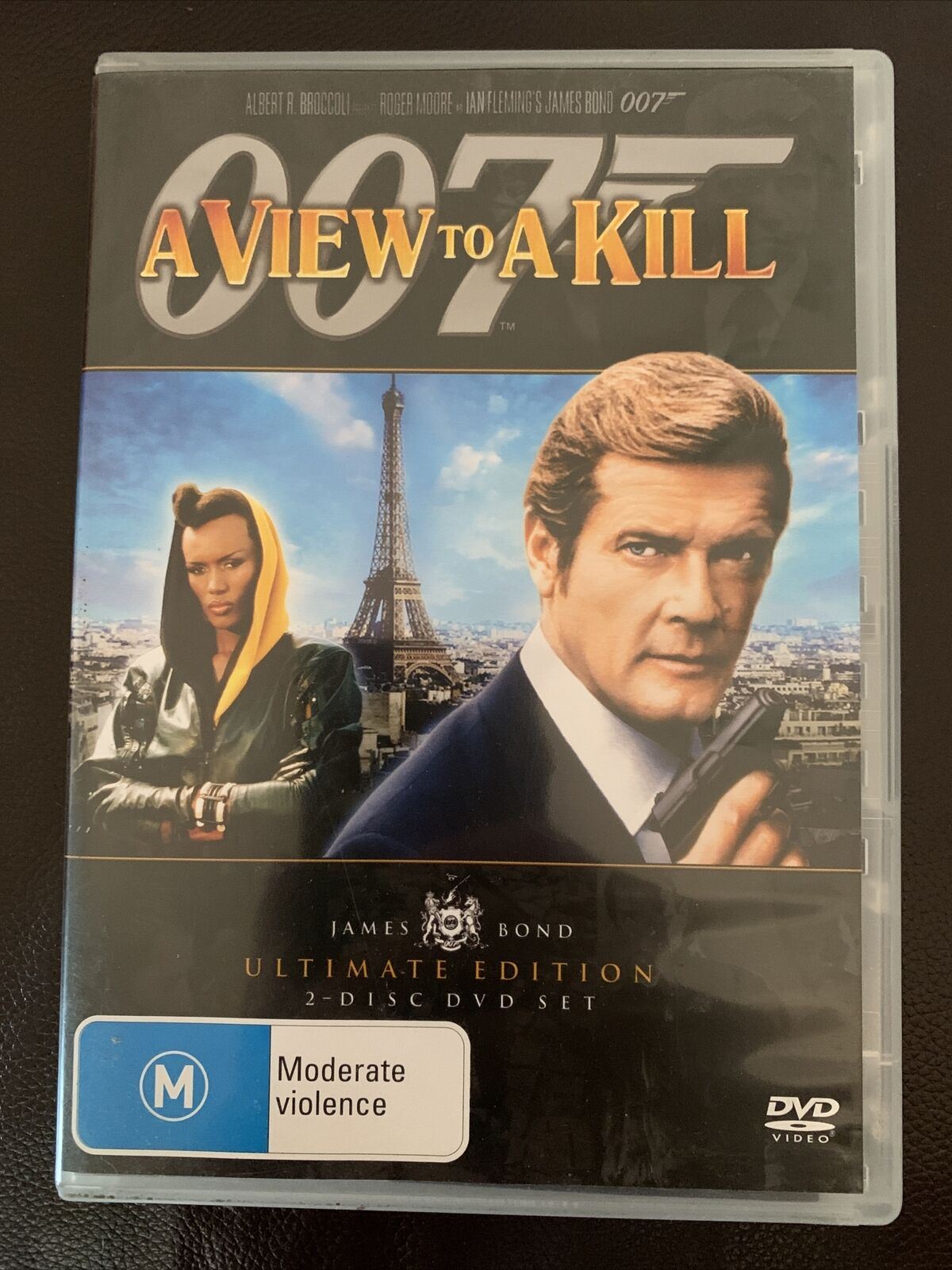 A View To A Kill - 007 Ultimate Edition (DVD, 1985, 2-Disc Set) Roger Moore
