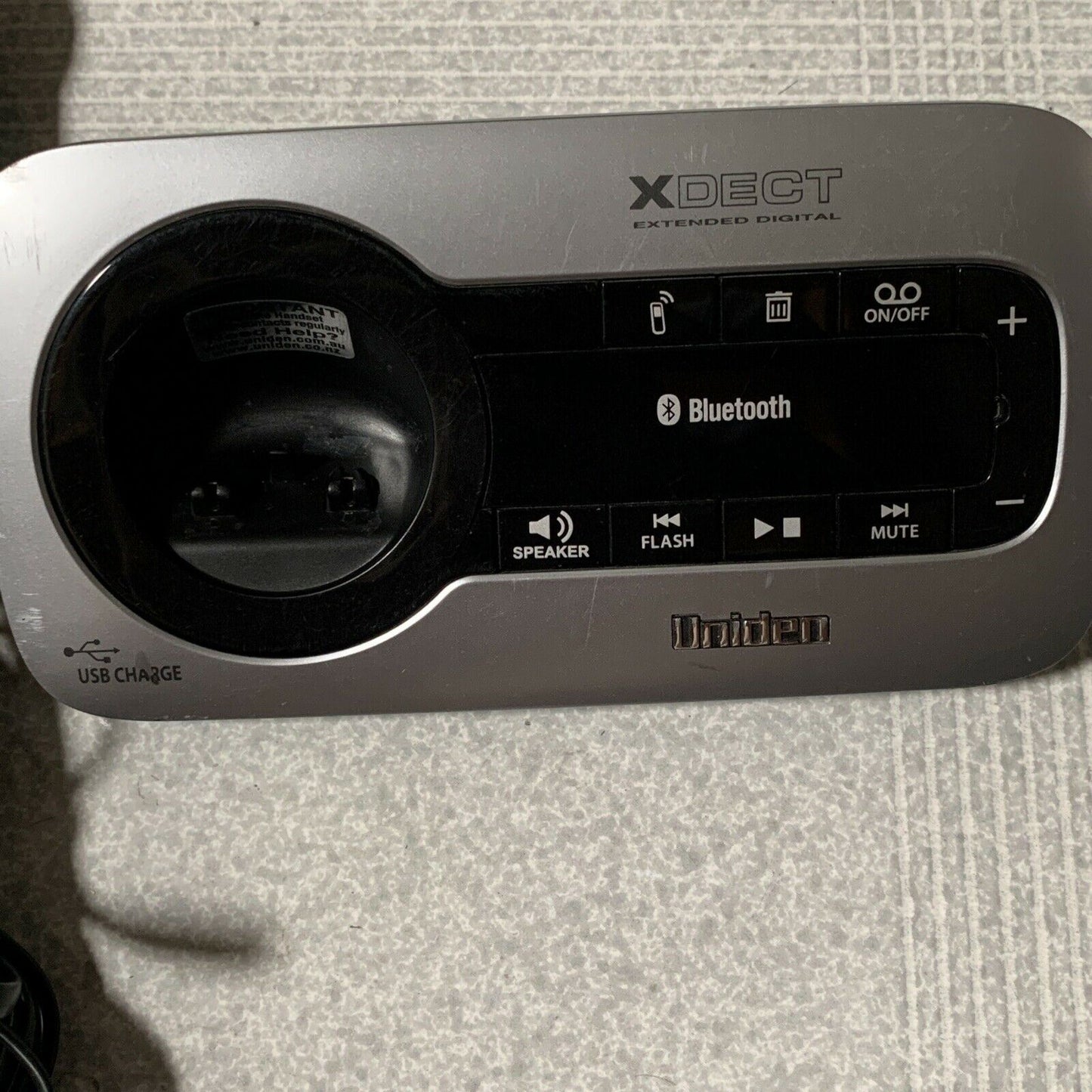 Genuine Uniden XDECT 6135BTU+1 Base Station Charger & AAD-6135 AC Adaptor 6-7v