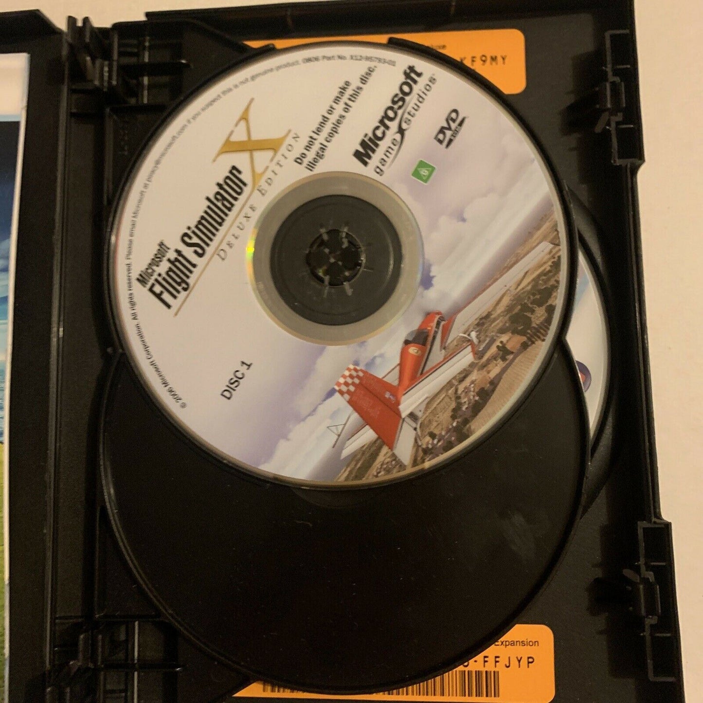 Microsoft Flight Simulator X Gold Edition PC DVD-ROM 3-Discs & Acceleration Pack