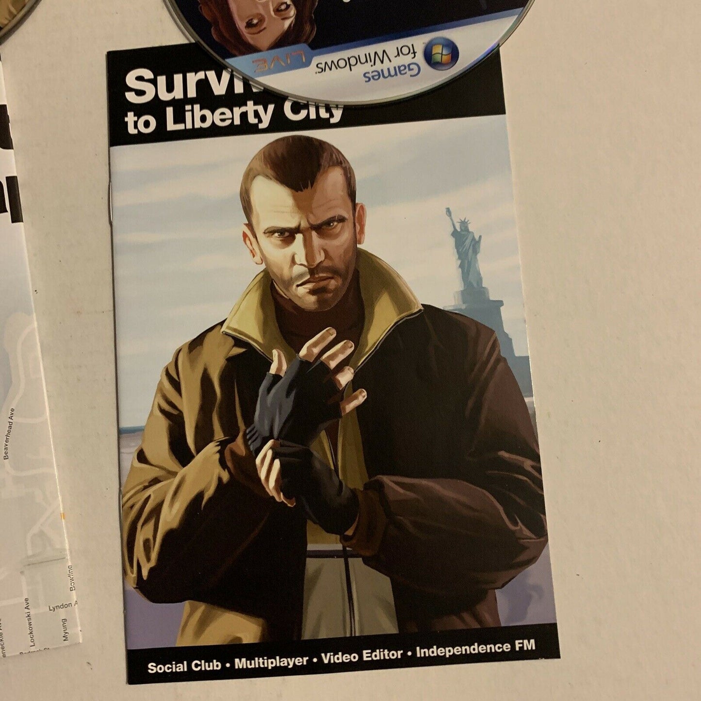 Grand Theft Auto IV 4 PC DVD-ROM With Manual & Map