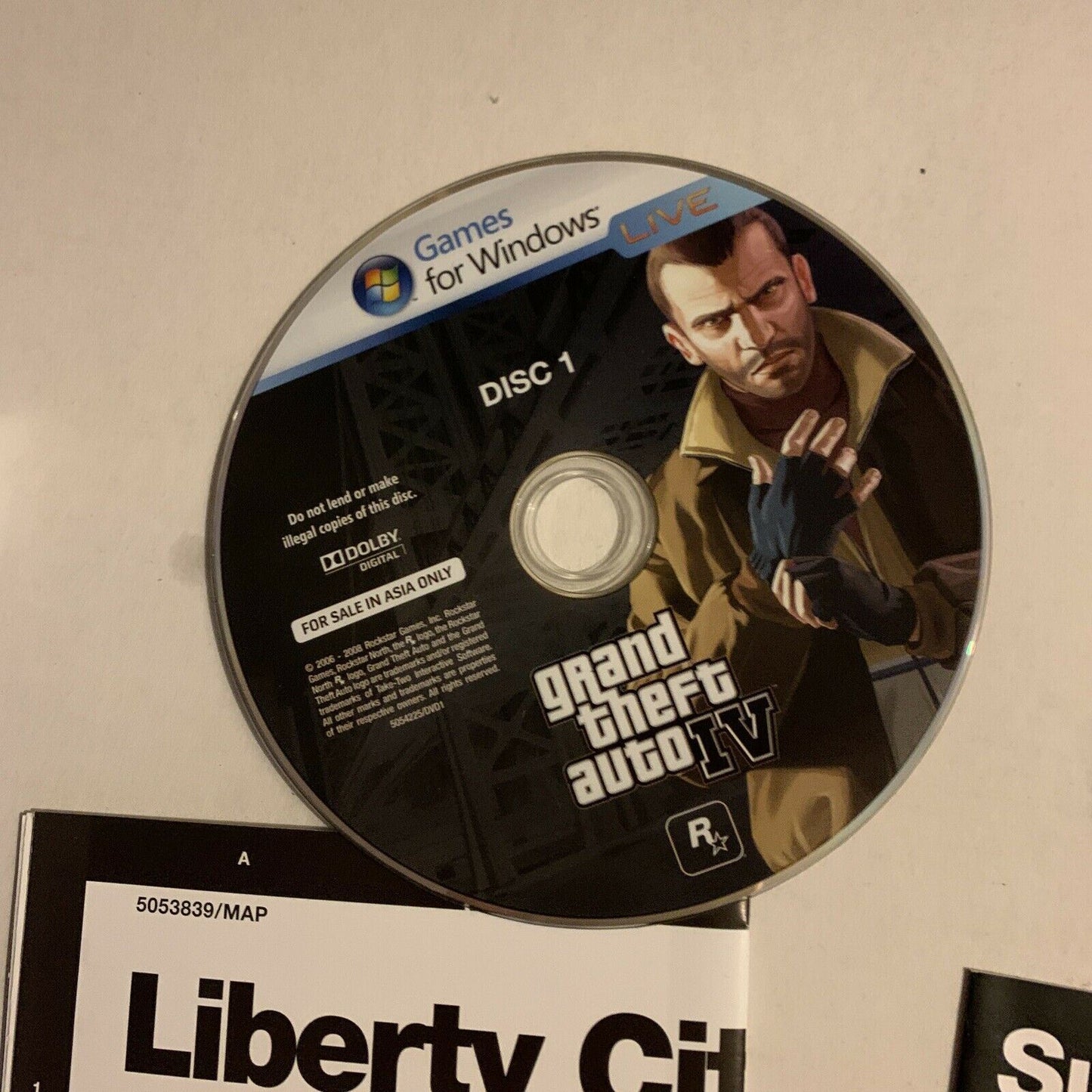 Grand Theft Auto IV 4 PC DVD-ROM With Manual & Map