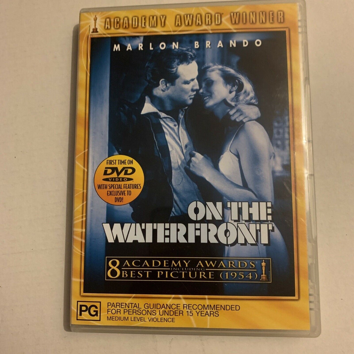 On The Waterfront (DVD, 1954) Marlon Brando.  Region 4&2