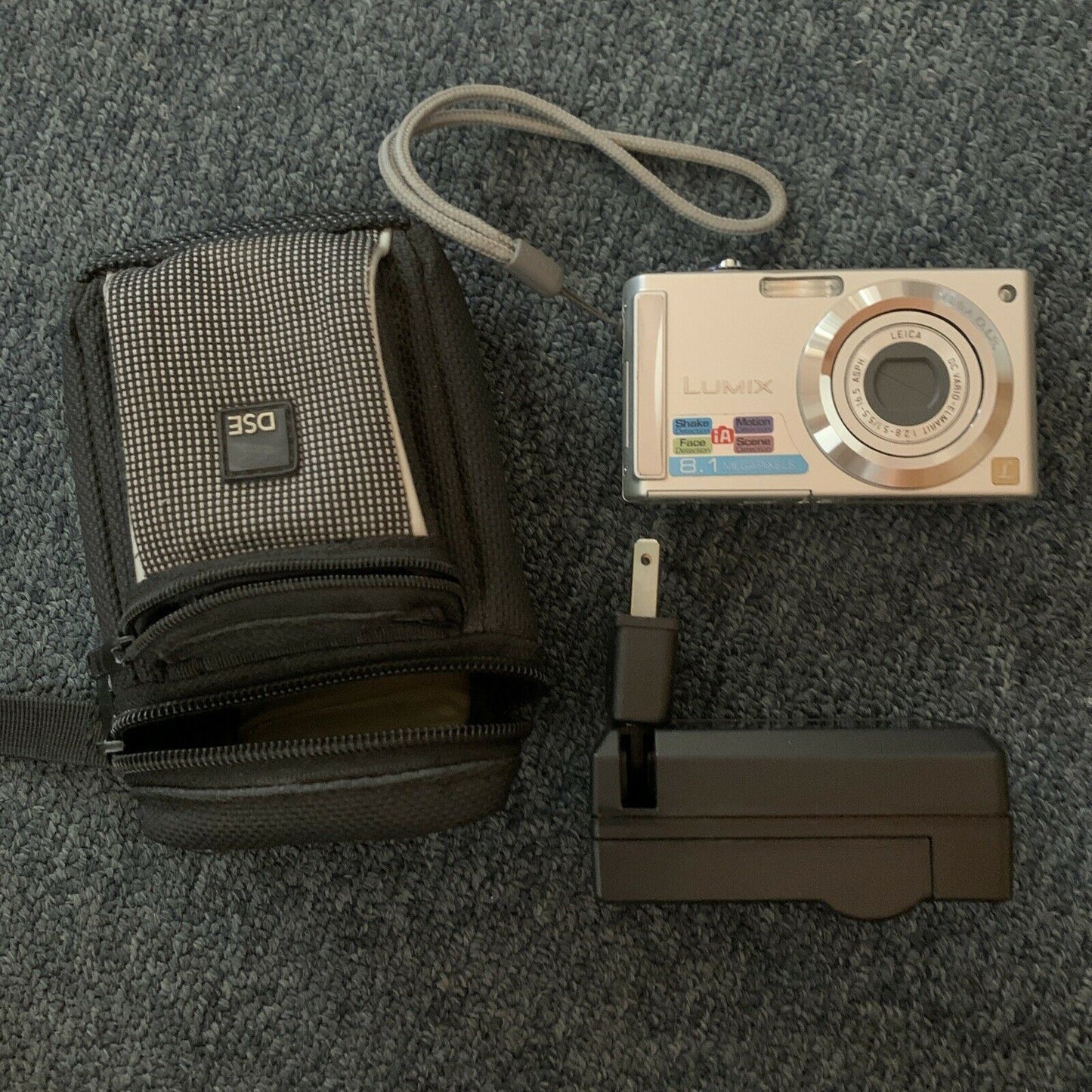 Panasonic Lumix DMC-FS3 Digital Camera 8.1MP With Carrying Case