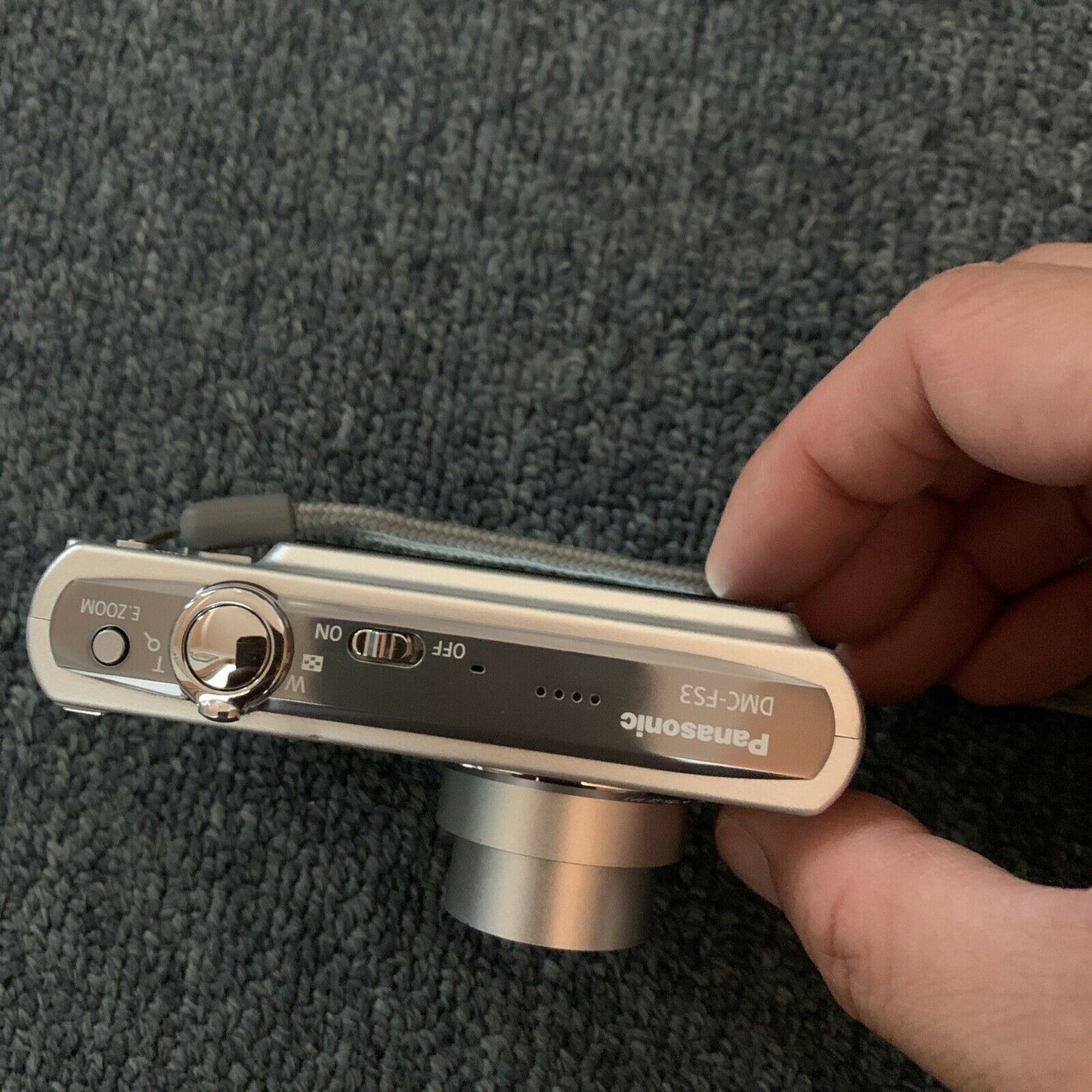 Panasonic Lumix DMC-FS3 Digital Camera 8.1MP With Carrying Case