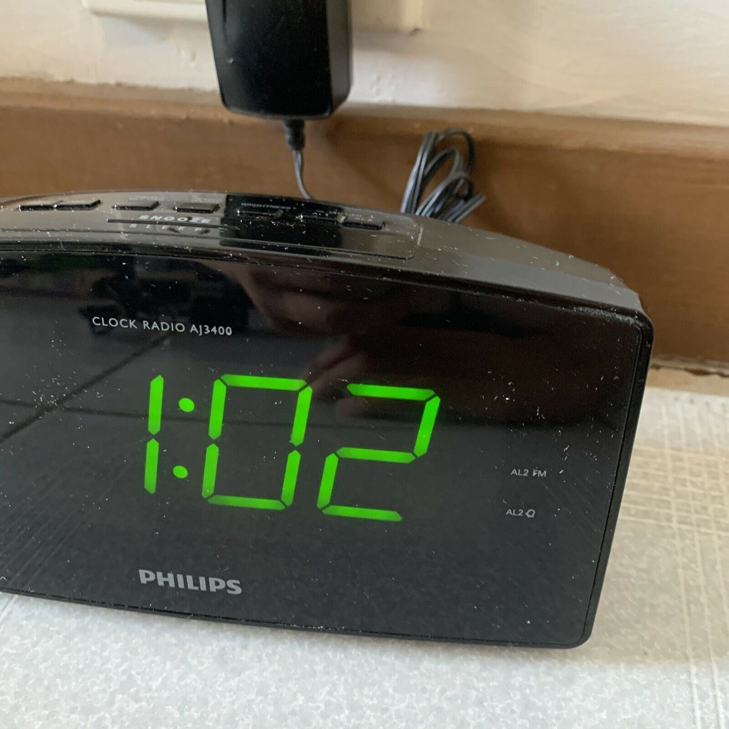 Philips LCD Clock Alarm FM Radio AJ3400