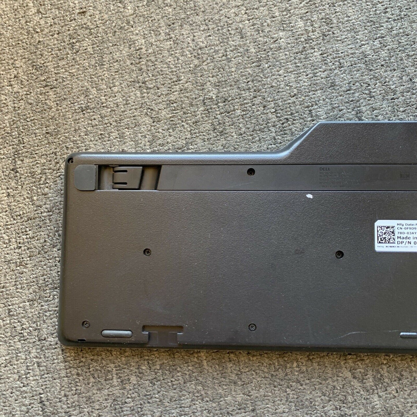 Dell KB522p Multimedia Black Wired Keyboard 2-Port USB Hub