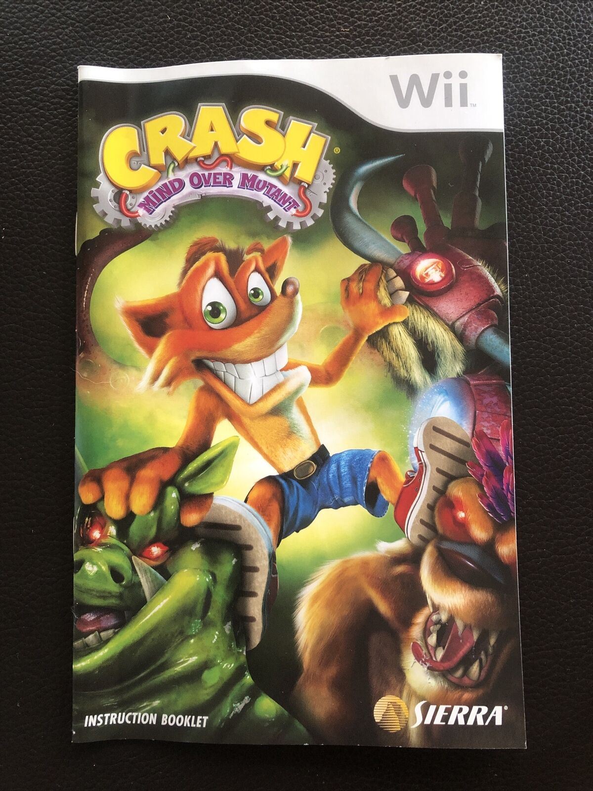 Crash: Mind Over Mutant - Nintendo Wii Game PAL Complete with Manual