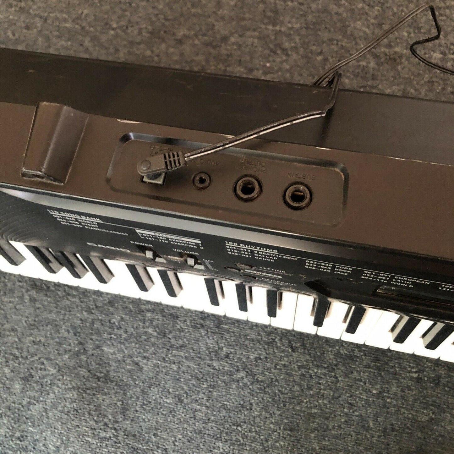 Casio CTK-3000 61 Key, Touch Sensitive Personal Keyboard with MP3 Connection