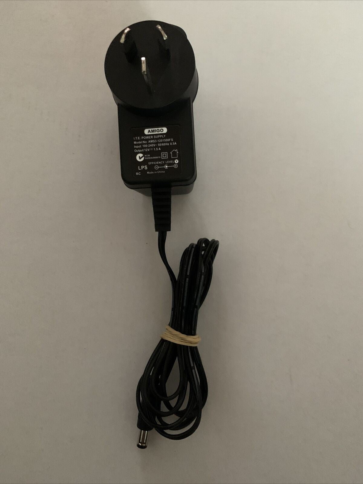 Amigo AMS3-1201500F S Power Supply 12v 1.5a