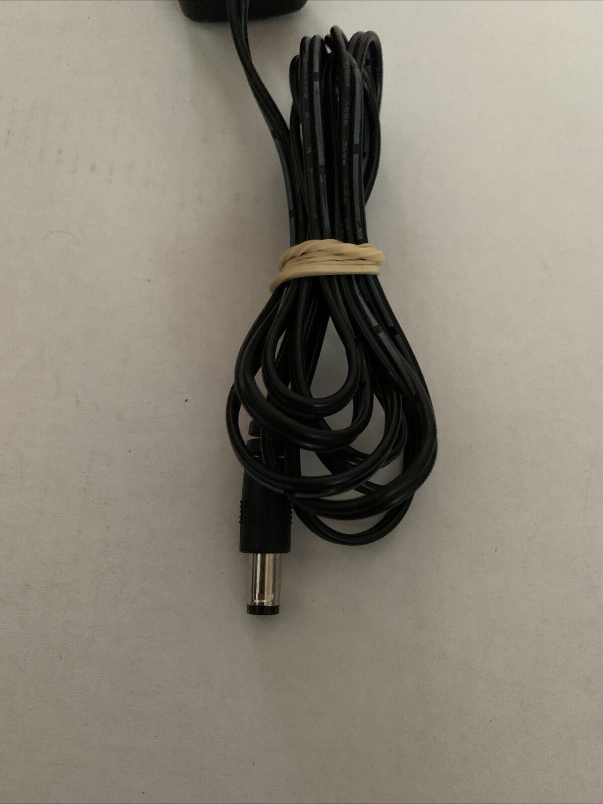 Amigo AMS3-1201500F S Power Supply 12v 1.5a