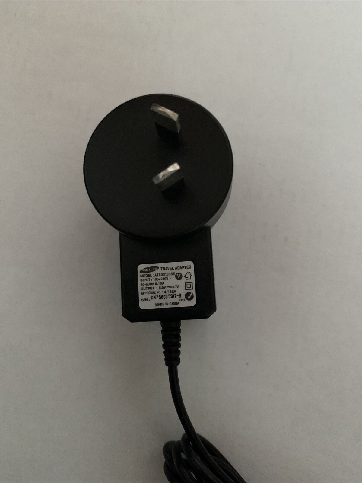 Genuine Samsung ATADS10HBE Travel Adapter 5v 0.7a