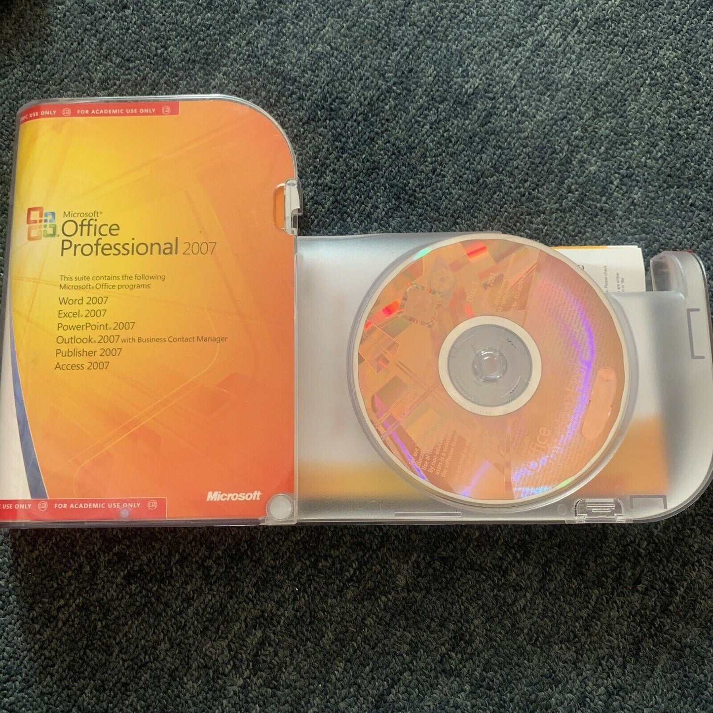 Microsoft Office Professional 2007 For Academic Use PC DVD 2 Discs +Product Key